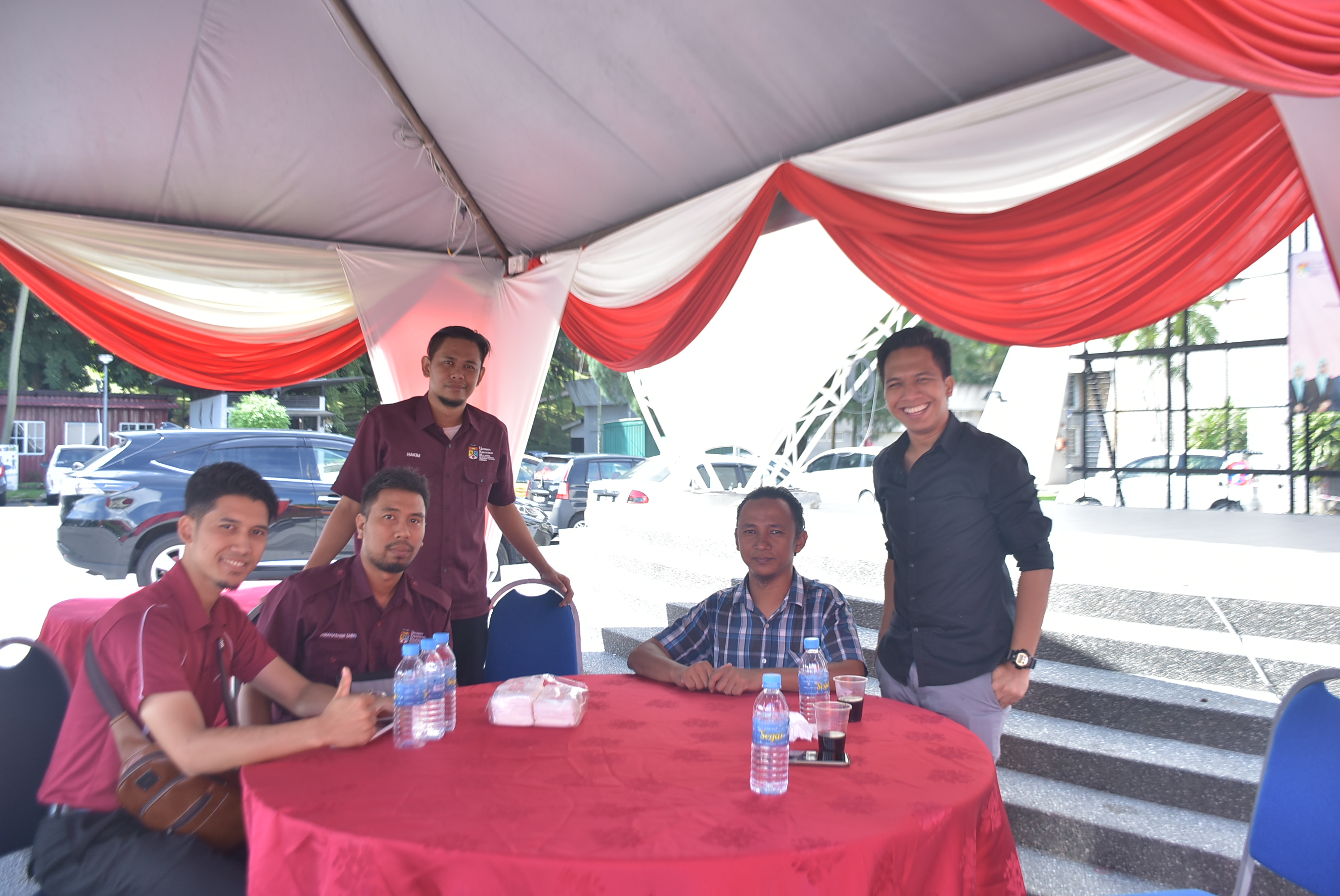 UKM 9153
